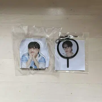 TREASURE 재혁 캡슐 토이 클립 부채