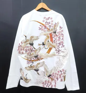 카라쿠리타마시 274551 초승달 벚꽃 학 춤 자수 긴팔 티셔츠