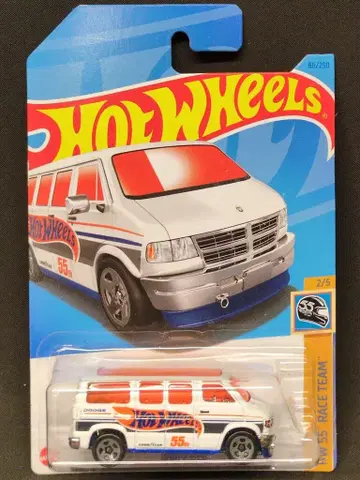 MATTEL 핫휠 베이직 카 닷지 밴