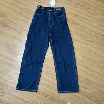 스트레이트 데님 M 사이즈 냉감
