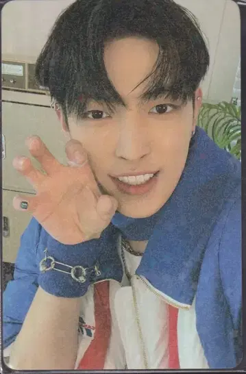 ATEEZ LIMITLESS HONG JOONG 트레이딩 카드