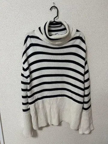 GAP 스트라이프 터틀넥 스웨터 XXS