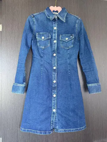 알렉사 찬 AG 콜라보