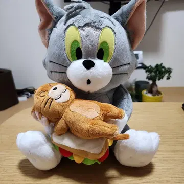 톰과 제리 톰과 햄버거 봉제 인형 (제리 포함) 및 복조리 파우치 2개
