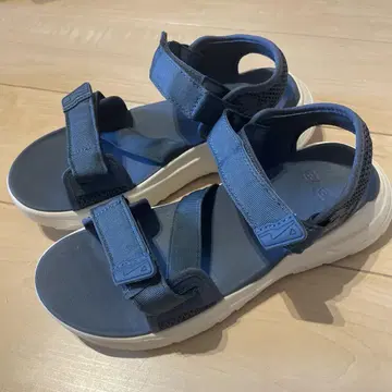 Teva ZYMIC 아웃도어 샌들