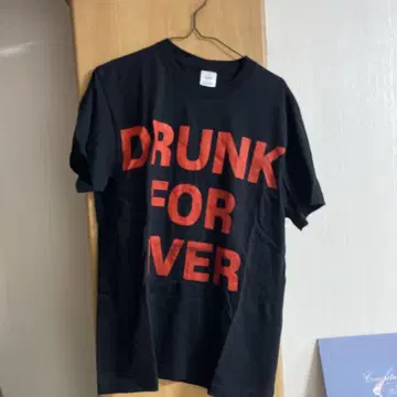 DRUNK FOR EVER 티셔츠 블랙 반팔