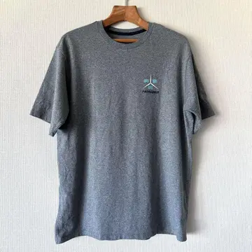 Patagonia 레귤러 핏 티셔츠 (M)