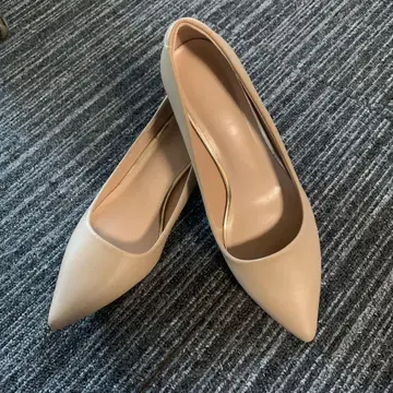 베이지 스틸레토 하이힐 약 4cm