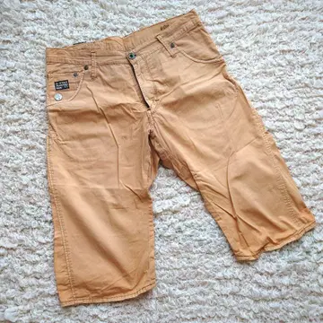 G-STAR RAW 베이지 숏팬츠
