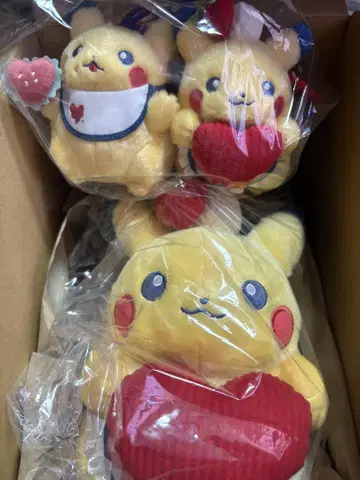 포켓몬 센터 피카츄 다이너 봉제 인형 마스코트