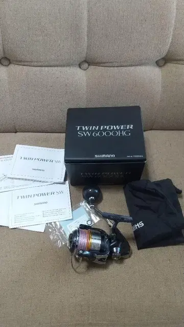 SHIMANO TWIN POWER SW6000HG 스피닝 릴