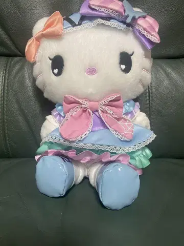 USJ 한정판 할로윈 헬로키티 봉제 인형