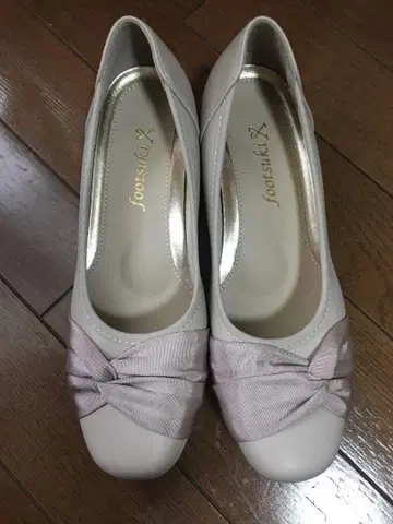새상품급 footsuki 풋스키 쿠션 펌프스 핑크 베이지 24