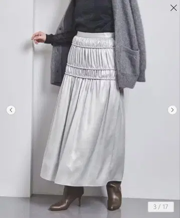 유나이티드 애로우즈 메탈릭 새틴 롱 스커트 36