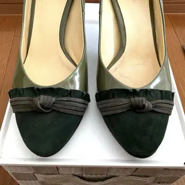 오데뜨 앤 오딜 하이힐 24cm