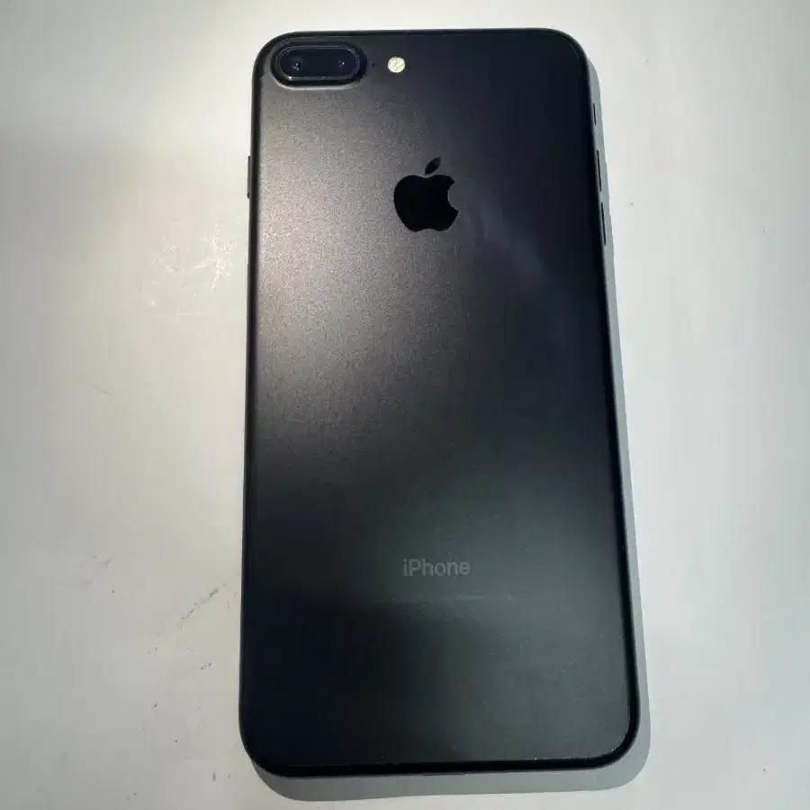 G*a様 ★本日限定お値下げ★Apple iPhone7本体 (128GB) レ Apple AU-MHGT3J--921469 【Bランク中古品】 AU iPhone SE 2nd
