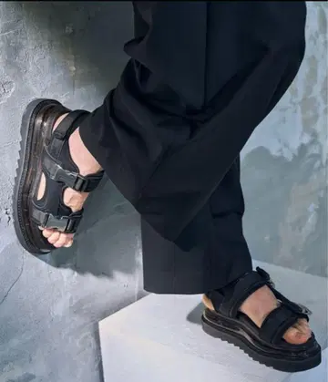 HARE 하레 샌들 벨트 샤크 샌들
