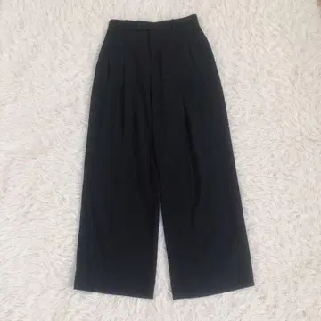 컨디션 최상 이에나 24SS TA/PL 조젯 턱 와이드 팬츠