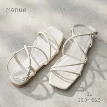 새상품 menue 스퀘어토 섬세한 스트랩 샌들 3L 아이보리 로우 힐