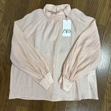 자라 핑크 긴팔 셔츠 하이넥