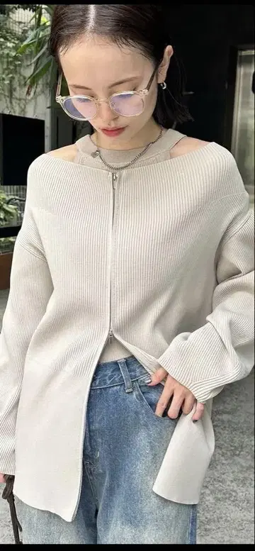 미스틱 와이드 넥 지퍼 가디건