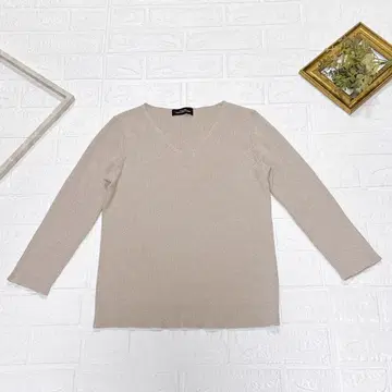 green label relaxing V넥 라메 혼방 울 니트 베이지