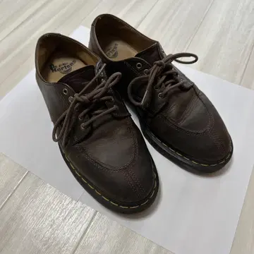 Dr.Martens 2046 크레이지 호스 가죽 신발 26.5cm
