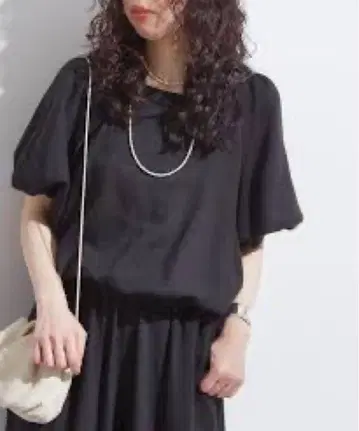 JOURNAL STANDARD L'ESSAG 프렌치 린넨 숏 블라우스
