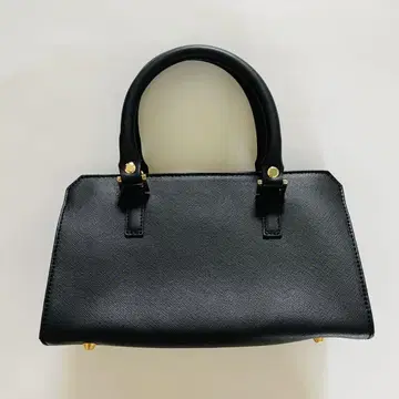 Barneys New York 핸드백