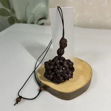 산포도 목걸이