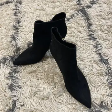 Stradivarius 스트라디바리우스 숏부츠
