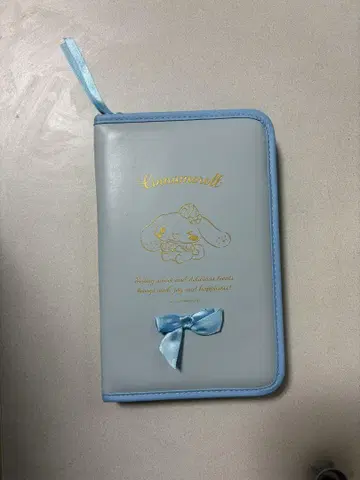 산리오 멀티 바인더 파우치 시나몬 롤