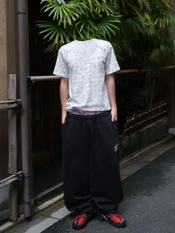 belvet White camo t-shirt L 사이즈