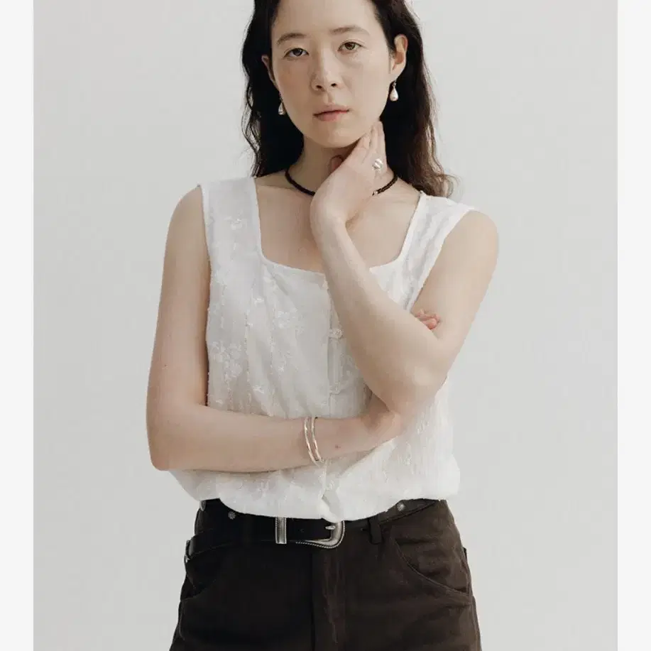 Shop urbanic30 on Bunjang Global Site - No more Korean account!