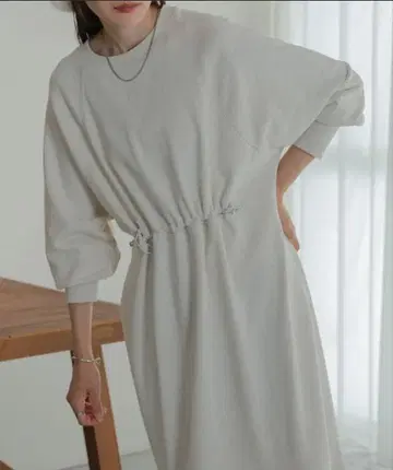 허리 드로스트 머메이드 맨투맨 원피스 Bab