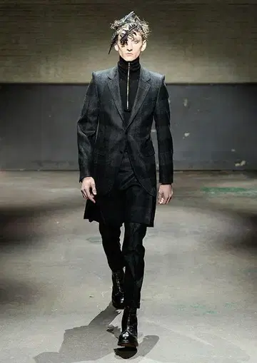 알렉산더 맥퀸 2014 AW 하이넥 지퍼 니트