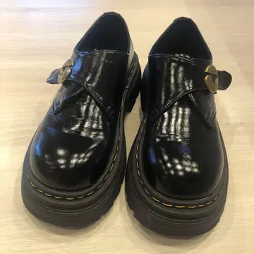 여성용 통굽 로퍼 25cm