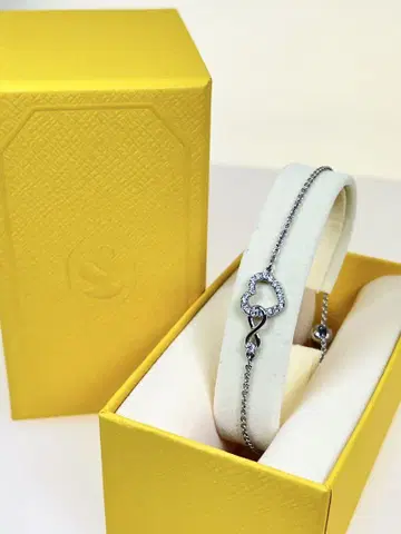 SWAROVSKI 스와로브스키 인피니티 팔찌 5524421