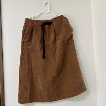 브라운 코듀로이 롱 스커트 허리 벨트