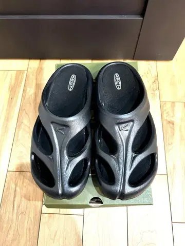 KEEN 샨티 샌들 26.0