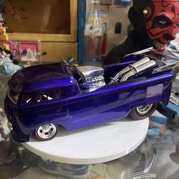 핫휠스  볼보 BUGS