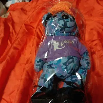 Larkins 카모 패턴 봉제 인형
