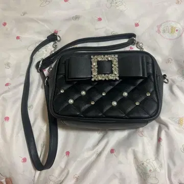 NOEMIE 아가씨 비쥬 리본 숄더백