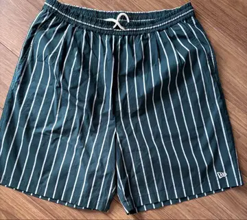 newera 하프 팬츠 XL 새상품급 뉴에라 버스 팬츠