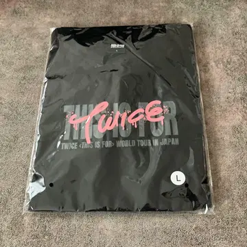 TWICE 'THIS IS FOR' 라이브 티셔츠 허벅지 L 사이즈