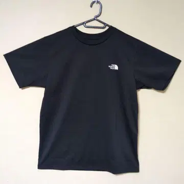 THE NORTH FACE 블랙 티셔츠