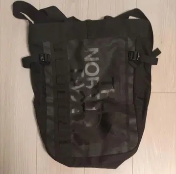 THE NORTH FACE 블랙 백팩