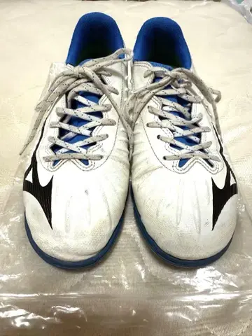 Mizuno 축구화 화이트/블루