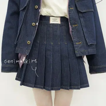 common gull products. 도시의 데님 플리츠 스커트