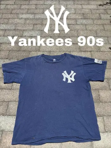 Yankees 90s tee y2k achieve 짧은 길이